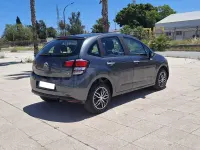 Usado Citroën C3 Attraction 68 CV (50 kW) 2015 Gris / plata Berlina