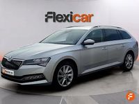 Usado Skoda Superb Style 218 HP (160 kW) 2021 Cinzento Carrinha