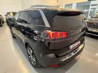 Usado Peugeot 5008 Allure 130 CV (95 kW) 2021 Negro SUV
