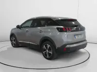 Usado Peugeot 3008 Allure 131 CV (96 kW) 2020 Gris SUV