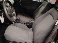 Usado Seat Altea XL Style 105 CV (77 kW) 2011 Gris / plata Monovolumen
