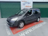 Usado Citroën Berlingo Shine 130 CV (95 kW) 2018 Gris / plata Monovolumen