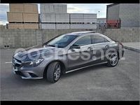 Usado Mercedes CLA200 136 CV (100 kW) 2014 Gris / plata Berlina
