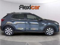 Usado Kia Stonic 120 HP (88 kW) 2021 Cinzento SUV