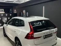 Usado Volvo XC60 R-Design 190 CV (139 kW) 2018 Blanco SUV
