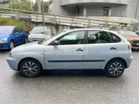 Usado Seat Ibiza Stella 64 CV (47 kW) 2004 Azul Utilitario