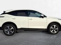 Usado Nissan Qashqai 140 CV (102 kW) 2022 Sapporo white (sólido) SUV