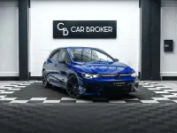 Usado VW Golf VIII R 320 CV (235 kW) 2022 Azul Berlina