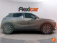 Usado DS Automobiles DS3 Crossback Performance 131 CV (96 kW) 2023 Gris SUV
