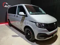 Usado VW Multivan 150 CV (110 kW) 2022 Beige Monovolumen
