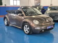 Usado VW New Beetle 100 CV (73 kW) 2003 Marrón Utilitario