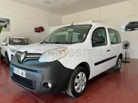 Usado Renault Kangoo Zen 95 CV (69 kW) 2021 Blanco Monovolumen