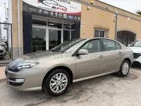 Usado Renault Laguna III 110 CV (80 kW) 2014 Marrón Berlina