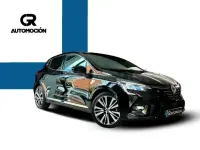 Begagnad Renault Clio V Initiale Paris 140 HK (102 kW) 2021 Svart Sedan