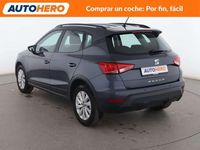 Usado Seat Arona Style 117 CV (86 kW) 2019 Gris SUV