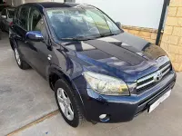 Usado Toyota RAV4 Premium 177 CV (130 kW) 2007 Azul SUV
