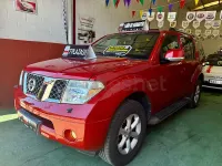 Usado Nissan Pathfinder Platinum 171 CV (125 kW) 2009 Rojo SUV