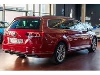 Begagnad VW Passat GTE 218 HK (160 kW) 2021 Röd Kombi