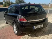 Usado Opel Astra Enjoy 120 CV (88 kW) 2008 Negro Berlina