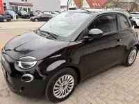 Usado Fiat 500e Action 69 kW (95 CV) 2021 Negro Utilitario