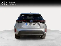 Usado Toyota Yaris Cross Active 116 CV (85 kW) 2024 Gris / plata SUV