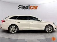 Usado Seat Leon XCELLENCE 150 CV (110 kW) 2022 Blanco Familiar