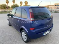 Usado Opel Meriva Enjoy 100 CV (73 kW) 2006 Azul Monovolumen