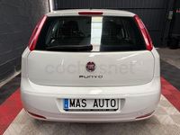Usado Fiat Punto Pop 75 CV (55 kW) 2016 Blanco Utilitario