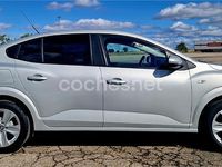 Usado Dacia Logan Comfort 100 CV (73 kW) 2021 Gris / plata Berlina