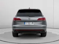 Usado VW Touareg Elegance 286 CV (210 kW) 2022 Gris SUV