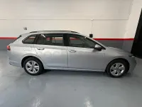 Usado VW Golf VIII Life 115 CV (84 kW) 2022 Gris / plata Familiar