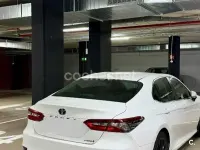 Usado Toyota Camry Luxury 218 CV (160 kW) 2023 Blanco Berlina