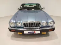 Usado Jaguar XJ6 Sovereign 204 CV (150 kW) 1982 Azul Berlina