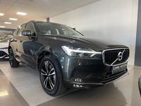 Usado Volvo XC60 Momentum 197 CV (144 kW) 2021 Gris / plata SUV