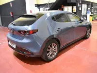 Usado Mazda 3 122 CV (89 kW) 2019 Gris / plata Berlina