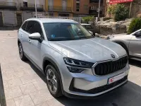Usado Skoda Kodiaq Selection 150 CV (110 kW) 2025 Gris / plata SUV