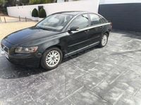 Usado Volvo S40 Momentum 109 CV (80 kW) 2005 Verde Berlina