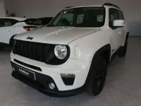 Usado Jeep Renegade Night Eagle 140 CV (102 kW) 2019 Blanco SUV