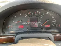Usado Audi A4 150 CV (110 kW) 1999 Gris / plata Berlina