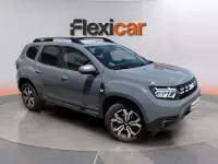 Usado Dacia Duster Journey 131 CV (96 kW) 2023 Gris SUV