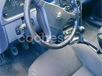 Usado Alfa Romeo 146 105 CV (77 kW) 2000 Rojo Utilitario