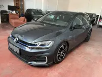 Usado VW Golf VIII GTE 245 CV (180 kW) 2020 Gris / plata Berlina