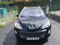 Usado Peugeot 308 SW Premium 120 CV (88 kW) 2008 Negro Familiar