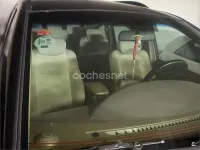 Usado SsangYong Rodius 165 CV (121 kW) 2006 Azul Monovolumen