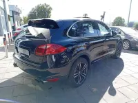 Usado Porsche Cayenne 300 CV (220 kW) 2011 Negro SUV