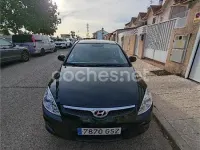 Usado Hyundai i30 Sport 126 CV (92 kW) 2010 Negro Berlina