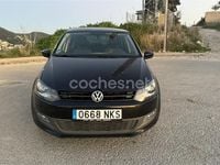 Usado VW Polo Advance 75 CV (55 kW) 2012 Negro Utilitario