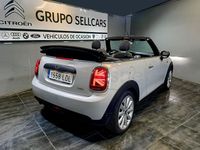 Usado Mini One Cabriolet 102 CV (75 kW) 2019 Gris / plata Descapotable
