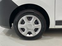 Usado Dacia Dokker Essentiel 100 CV (73 kW) 2019 Blanco Monovolumen