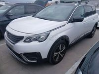 Usado Peugeot 5008 Allure 130 CV (95 kW) 2019 Blanco SUV